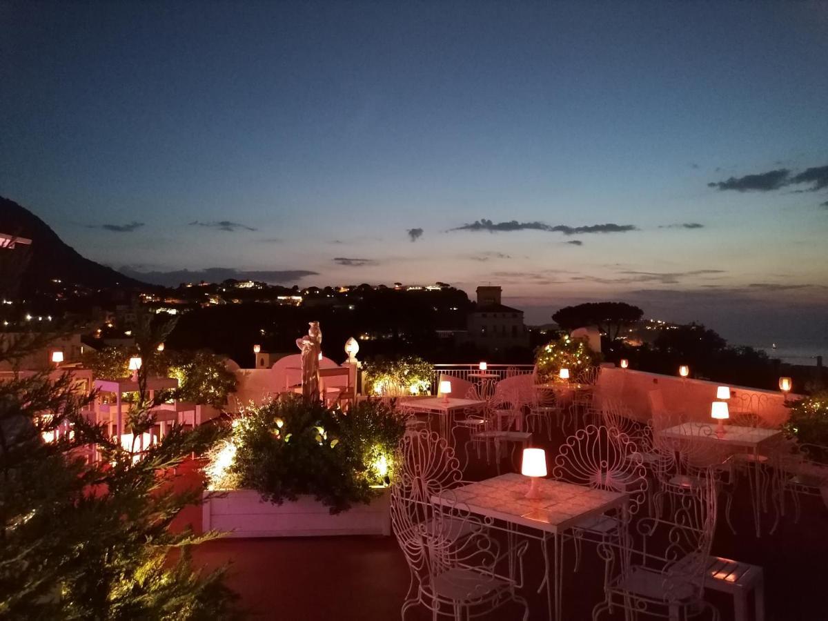 Hotel Casa Di Meglio Ischia Kültér fotó